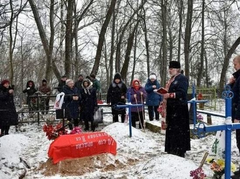 Брянская область погибших на украине. Перезахоронение останков. Похороны погибшего в Брянской области.