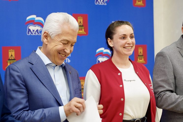 В предварительном голосовании  приняли участие около 100 тысяч жителей Тверской области