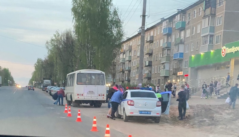 В Тверской области маленькая девочка погибла под колесами автобуса