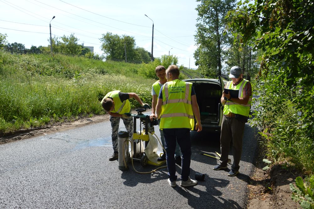 В Твери специальная комиссия проверяет качество ремонта дорог