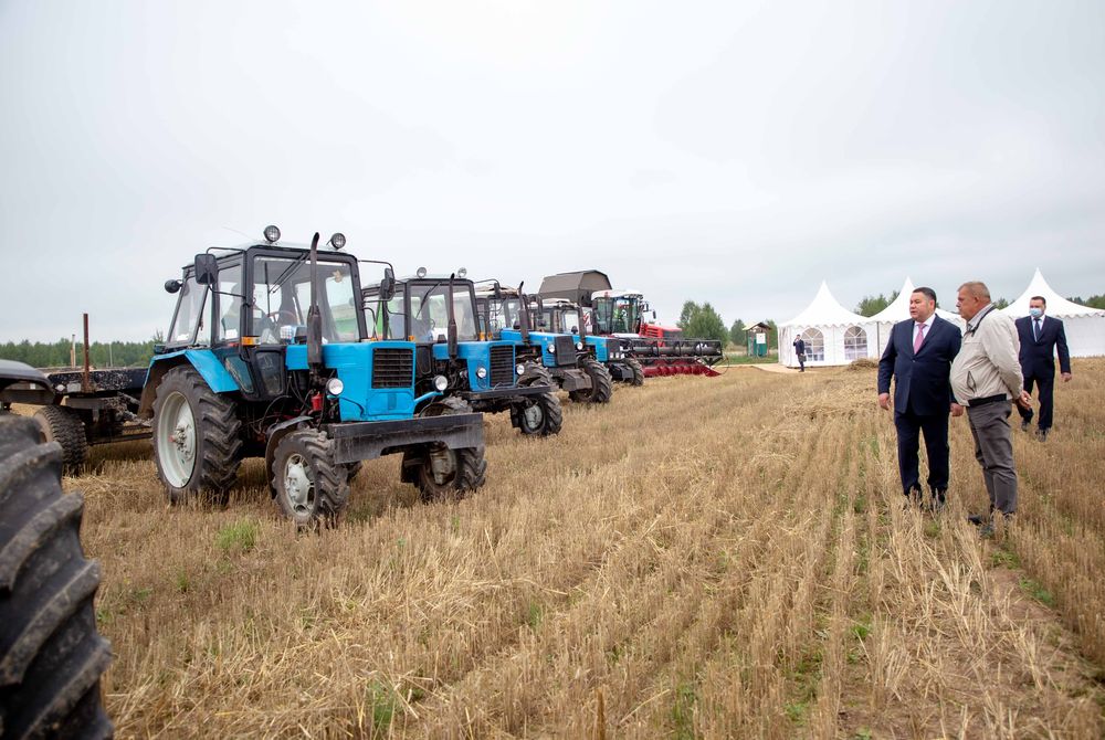 Губернатор Игорь Руденя обсудил с аграриями развитие сельского хозяйства Тверской области