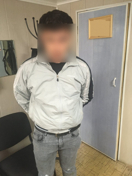 В Ржеве правоохранители задержали двух иностранцев с крупной партией наркотиков