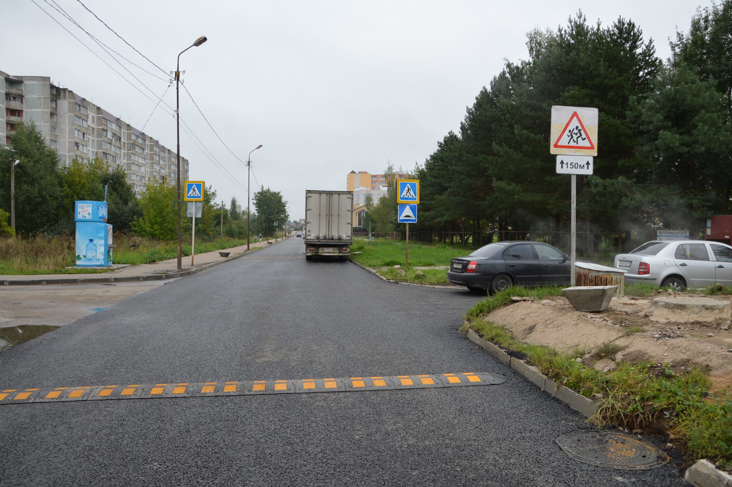 В Твери завершился ремонт дорог возле образовательных учреждений