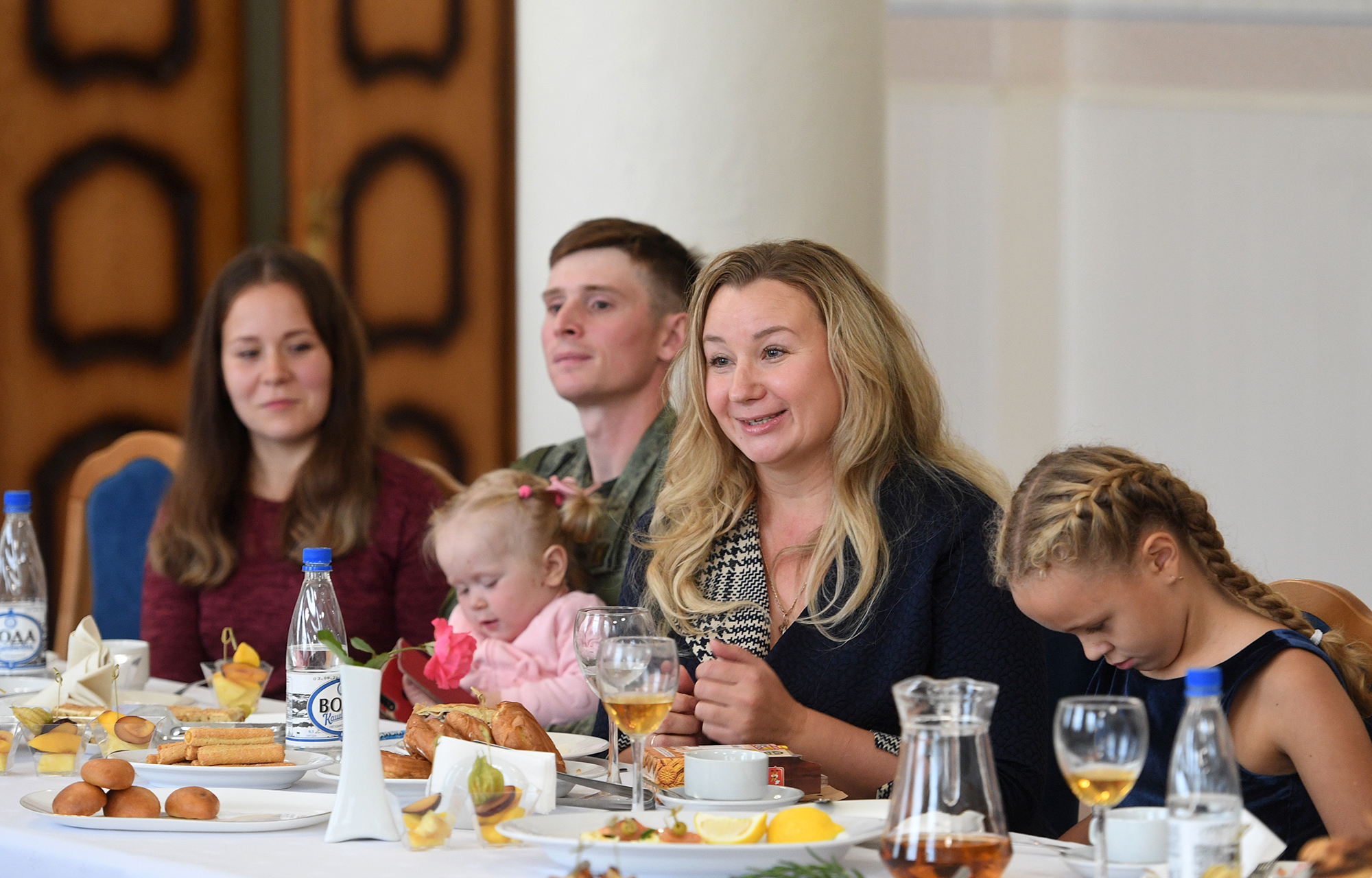 Губернатор Тверской области провел встречу с многодетными и молодыми семьями ЗАТО Озерный