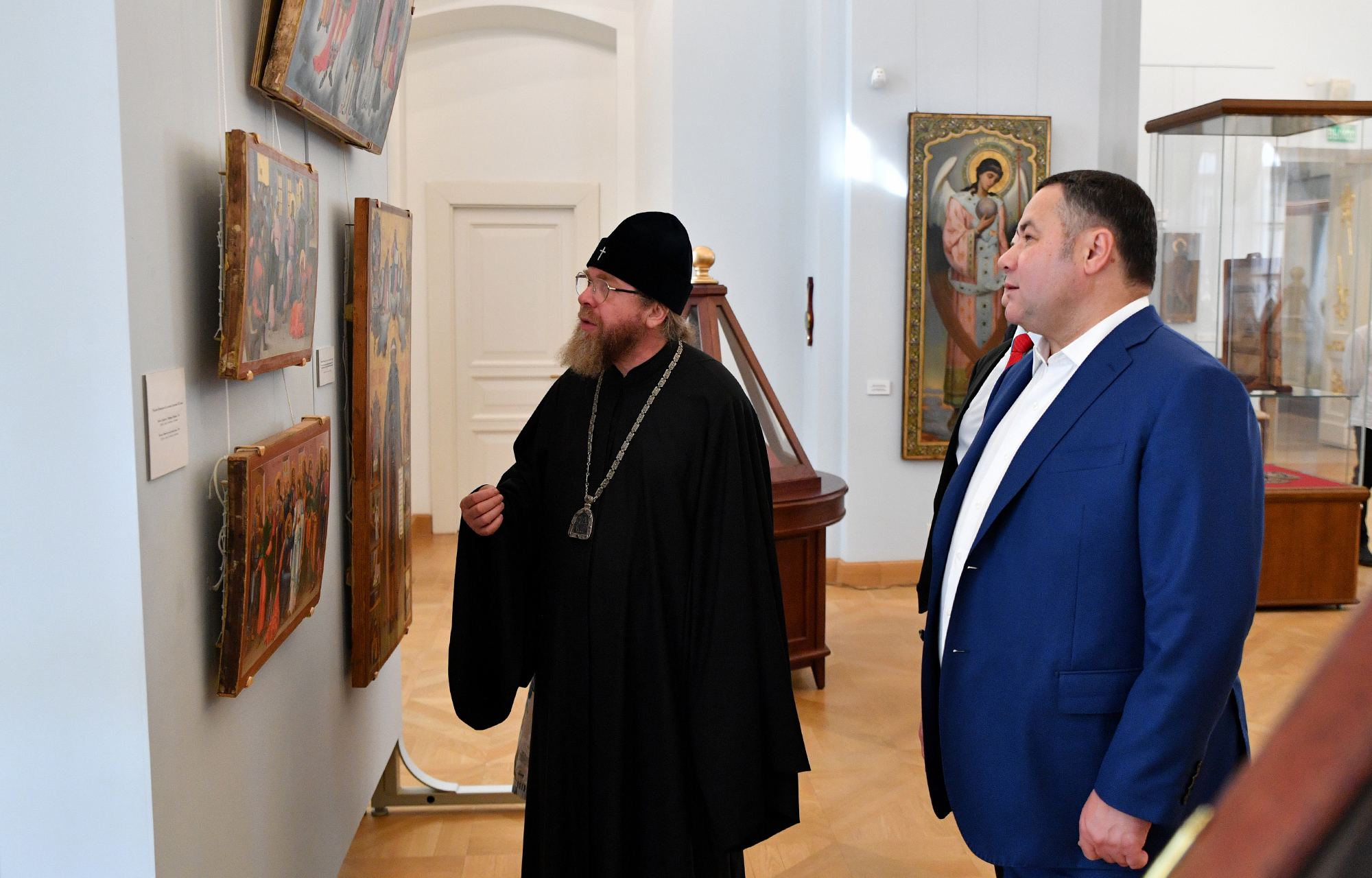 Игорь Руденя и митрополит Тихон посетили Тверской императорский дворец