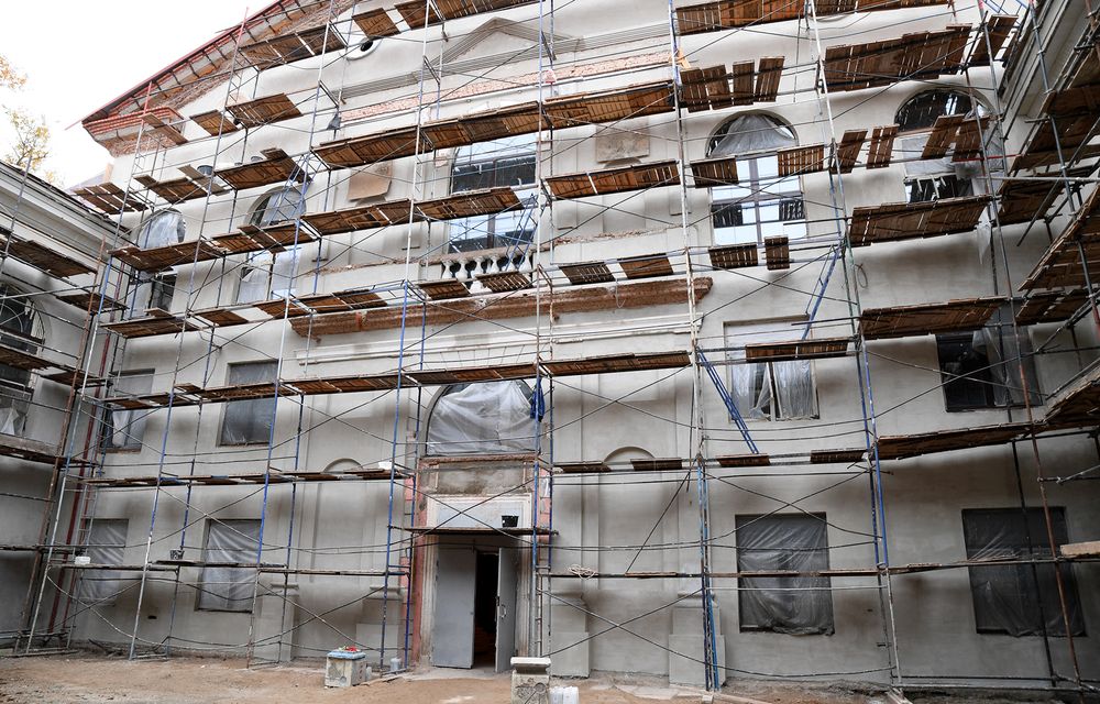 Реставрационные работы в ДК «Шахтёр» в Нелидово планируется завершить до конца 2021 года