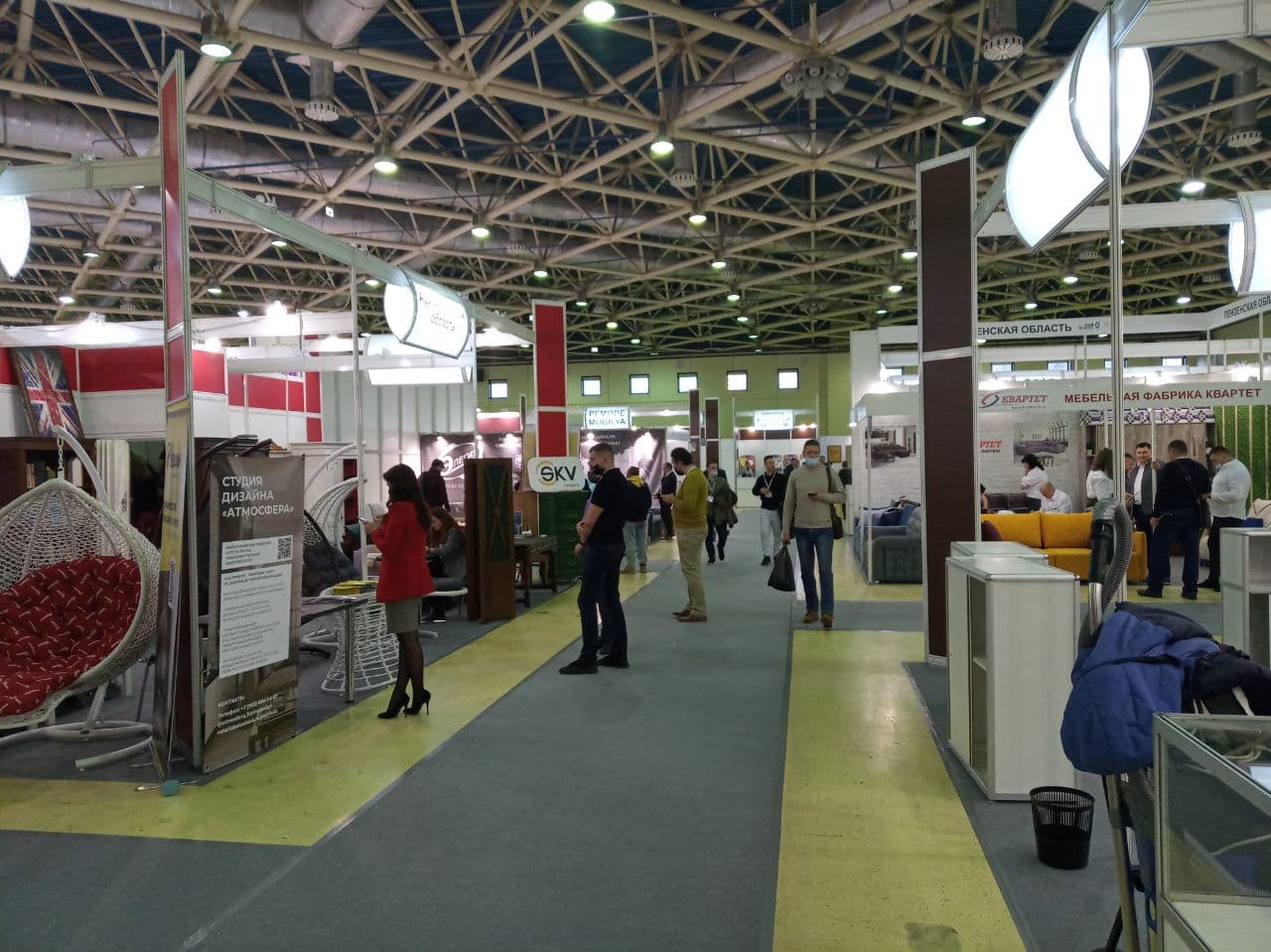 Производители Тверской области демонстрируют продукцию деревообработки на выставке России и Восточной Европы