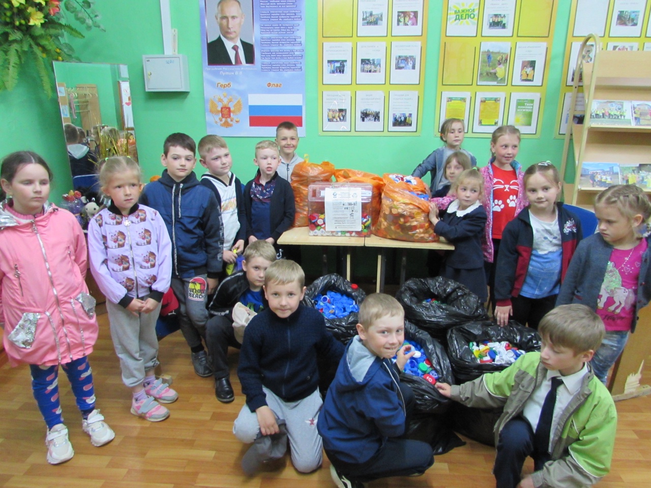 Жители Кесовогорского района собрали 204 килограмма крышек