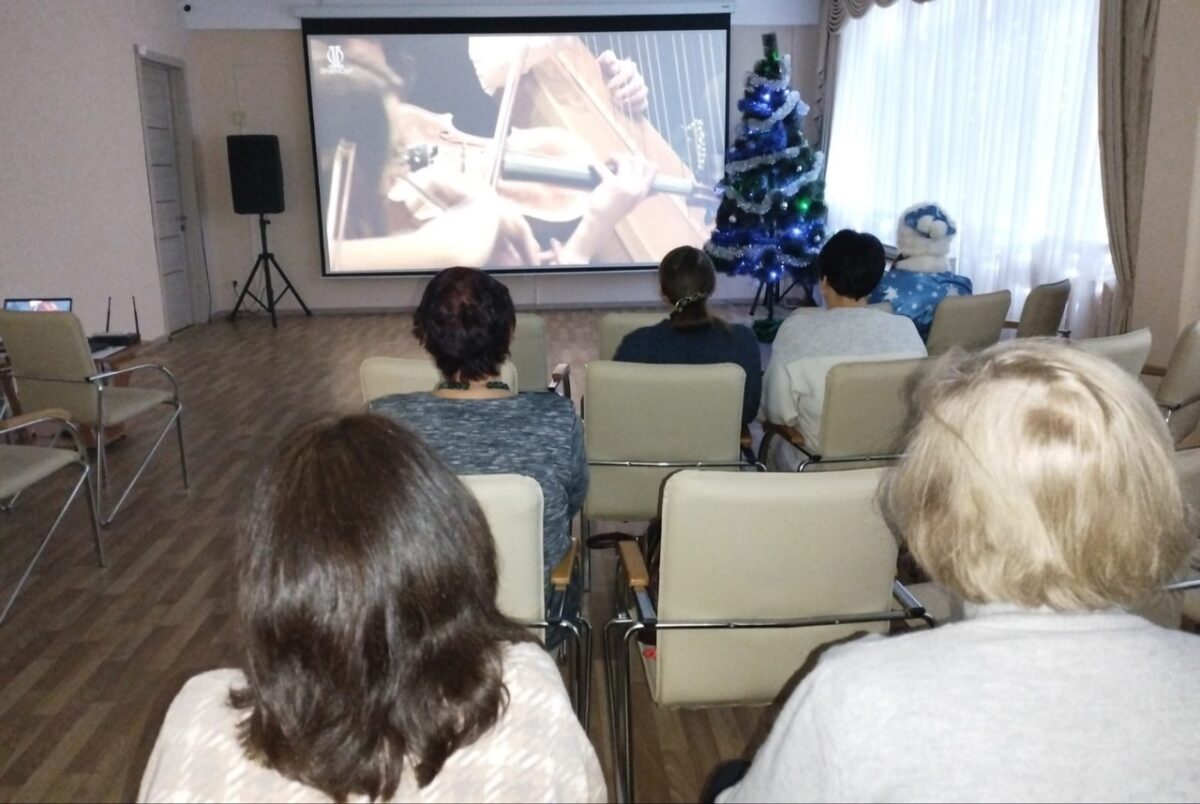 библиотека, новый год