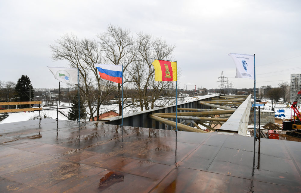 западный мост