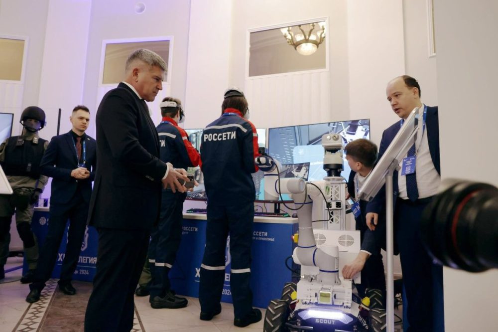 photo 5382327993600431930 y