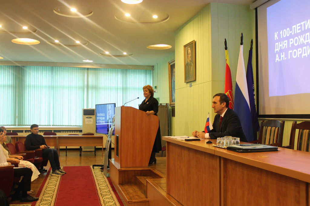 заседание клуба