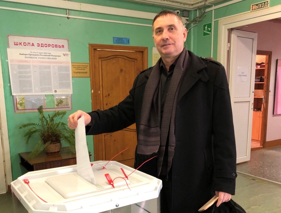 photo 5449433958497506212 y