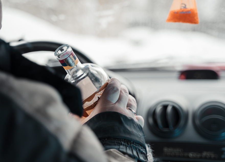 АЛКОГОЛЬ, ВОДИТЕЛЬ, ПЬЯНЫЙ ВОДИТЕЛЬ