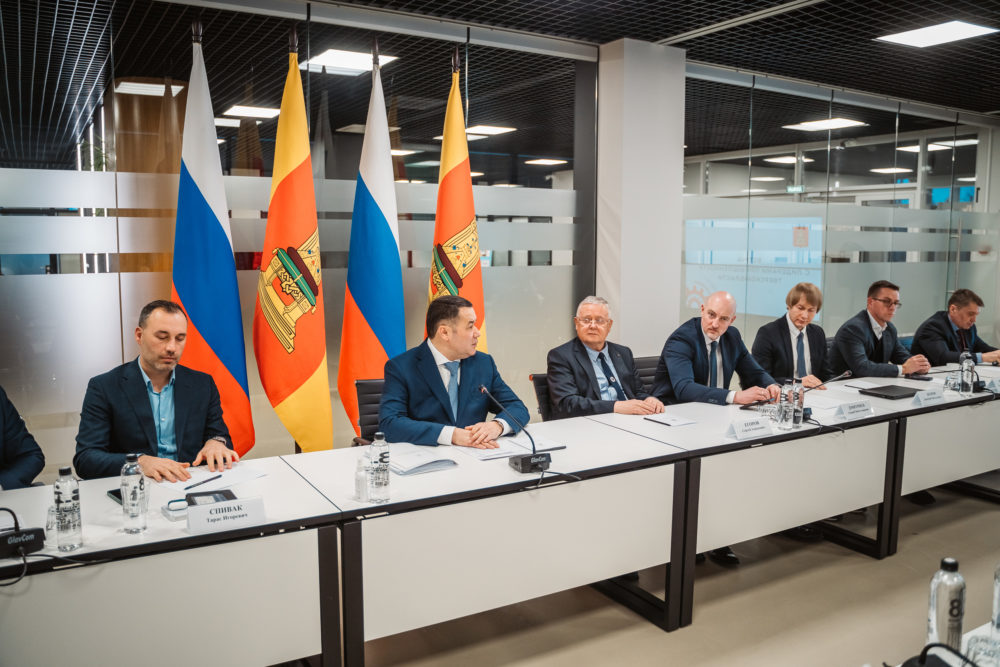 СМИРНОВ ВИЗИТ ГУБЕРНАТОРА 6