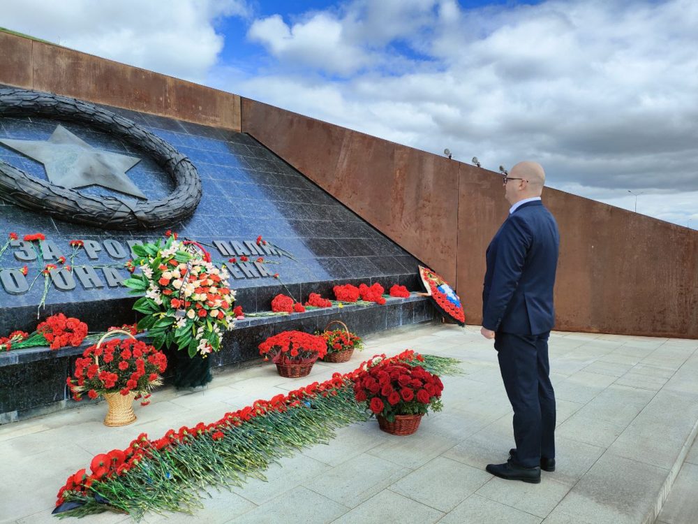 ab8837f9 bed0 4d63 9bc2 dab2285da665