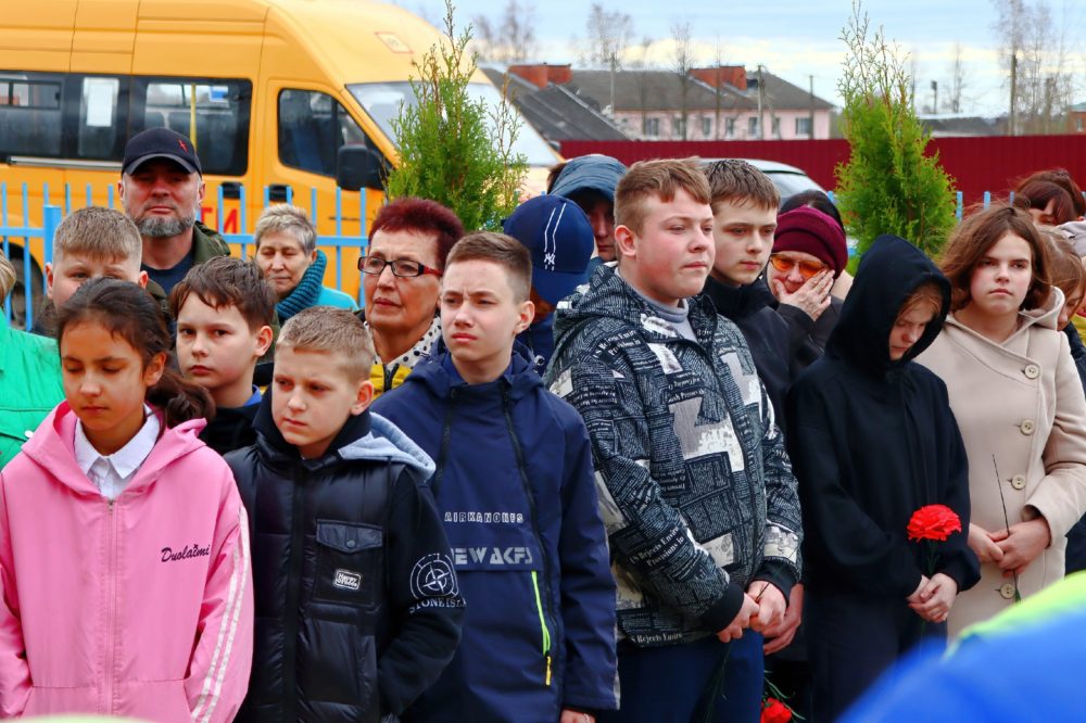 логинов ржев мемориальная доска 6