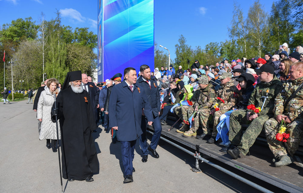 ржев, парад