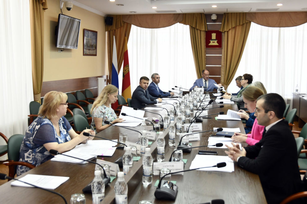 Фото: пресс-служба Законодательного Собрания Тверской области