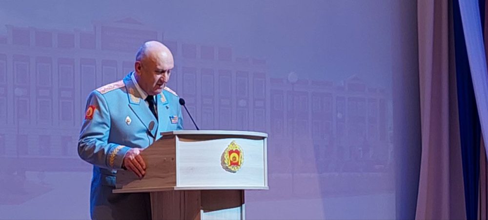 суворовское училище, последний звонок