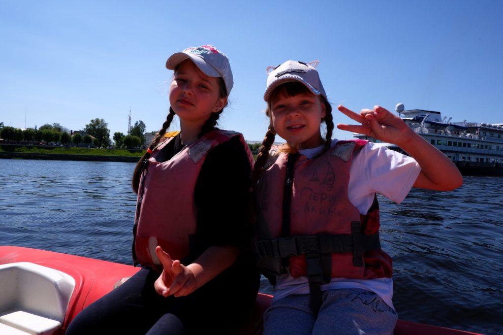 Таисия Першина справа. Фото Евгения Кудряшова