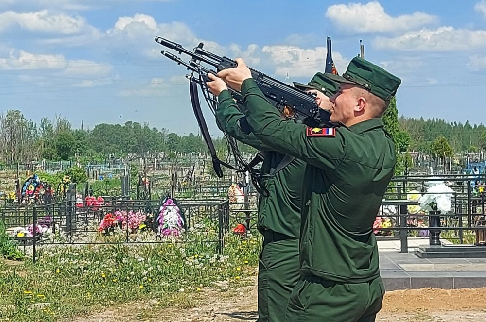 похороны королев иван бологое 4