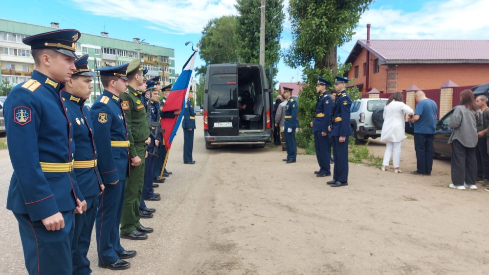 похороны бологое рогозин илья  5