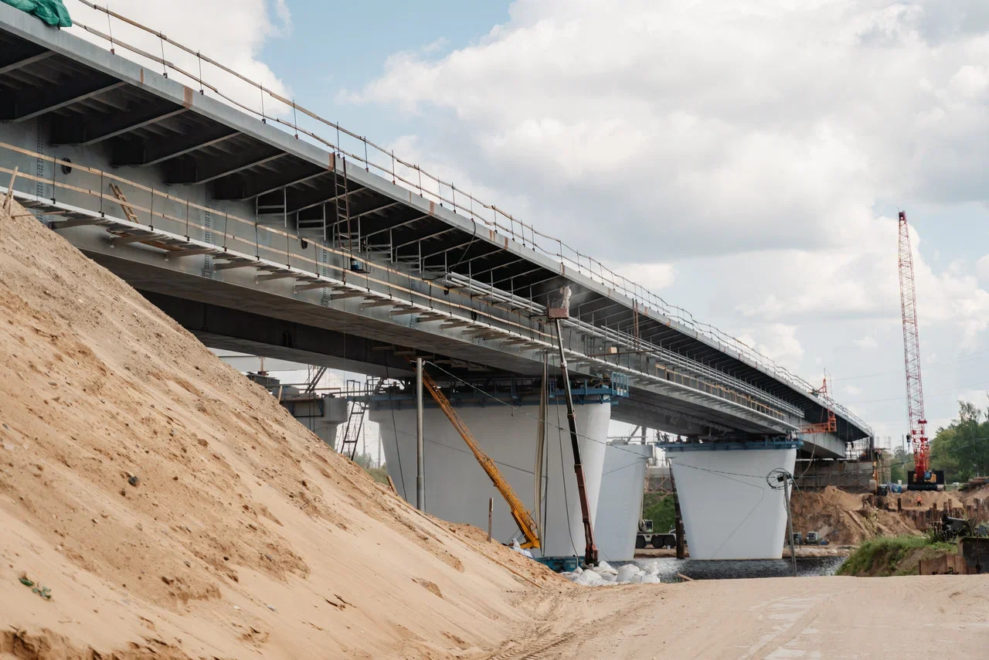 Западный мост. М.Школьников