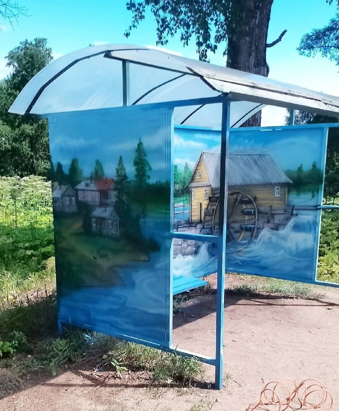 украшенная остановка осташков осторожно тверь 2