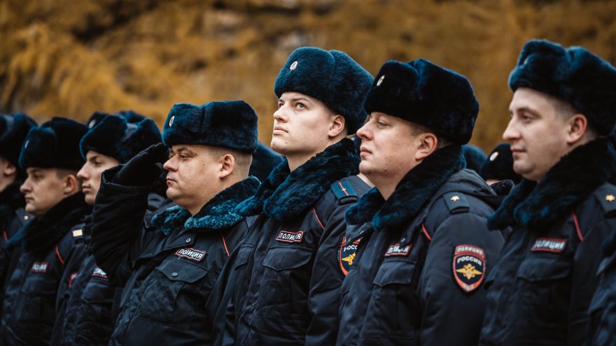 Смирнов Леонид ПОЛИЦИЯ