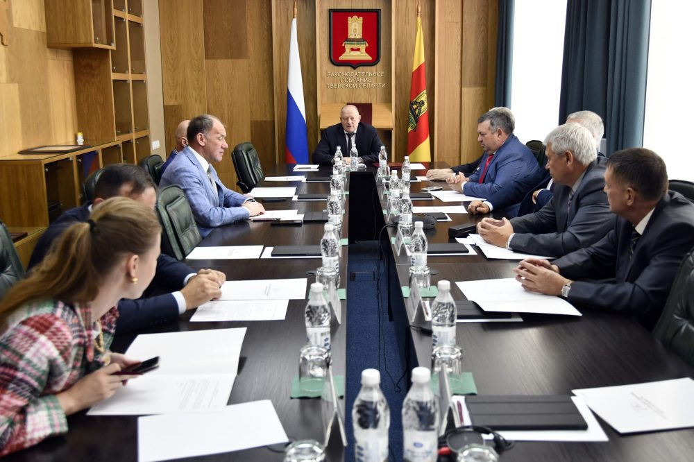 Фото: пресс-служба Законодательного Собрания Тверской области