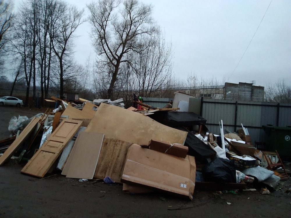 мусорка на улице баумана вышний волочек 3