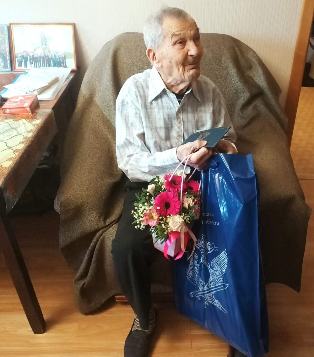 возложение цветов освобождение калинин 3