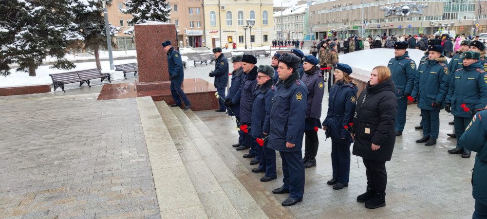 возложение цветов освобождение калинина 1