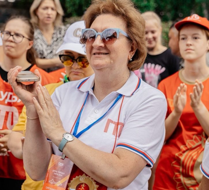 Светлана Власова: Сплоченность и единство помогают защитить границы и интересы нашей Родины