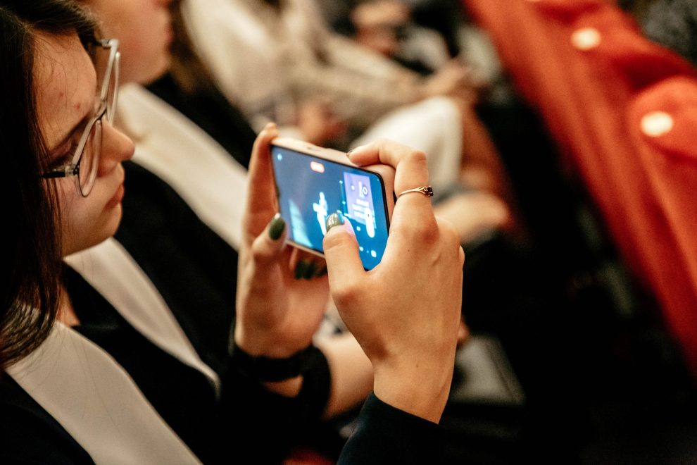 Экранное время. Белякова Кристина (15)