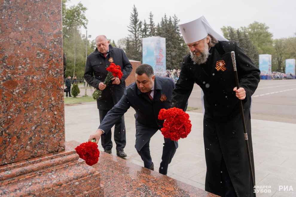 парад в ржеве 9 мая (2)