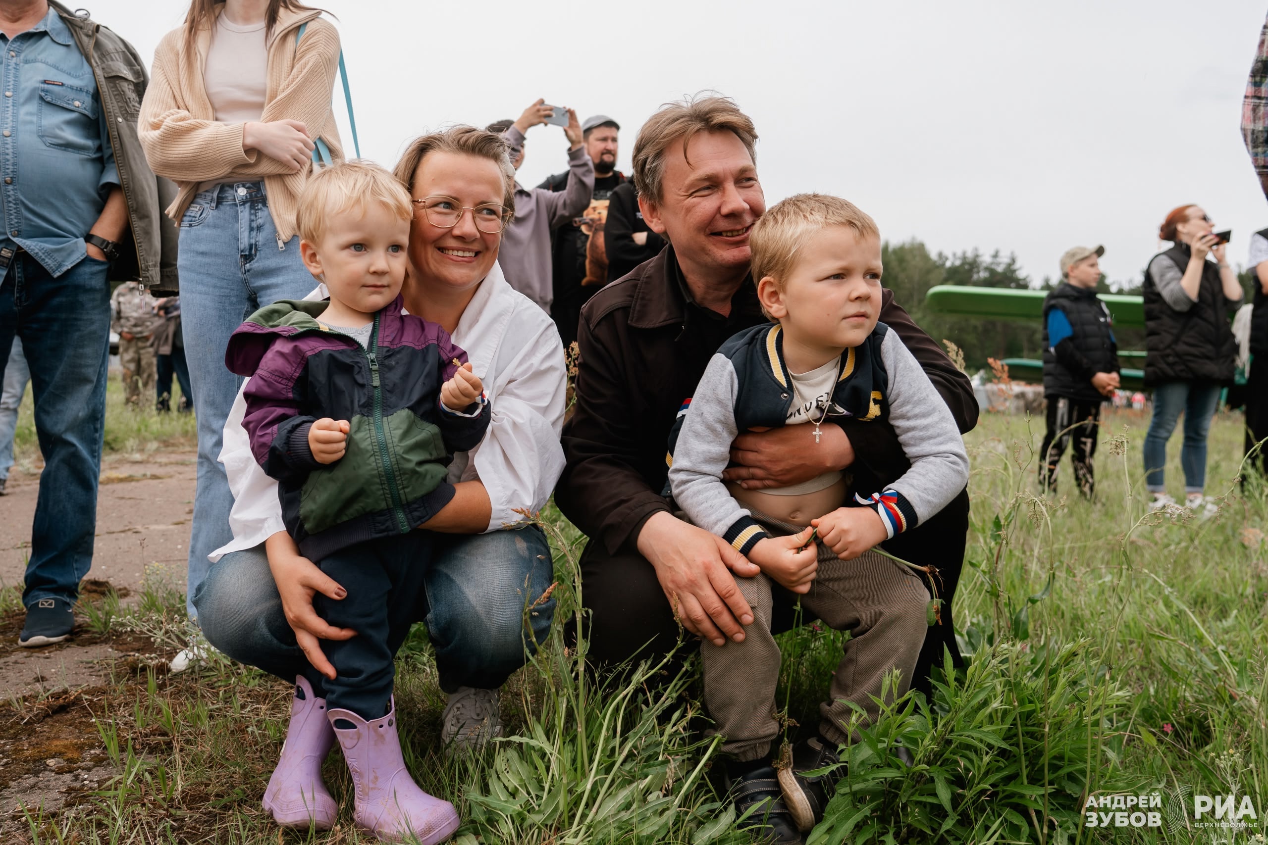вертолеты, змеево, зрители