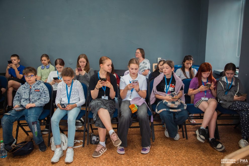 детская смена в ТЮЗ (2)