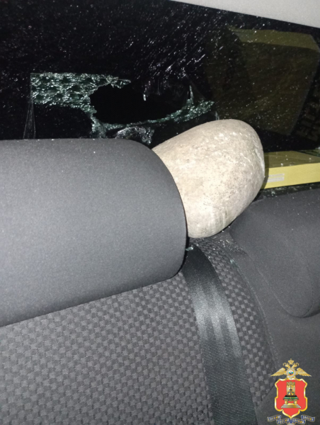 поврежденный автомобиль, калининский округ