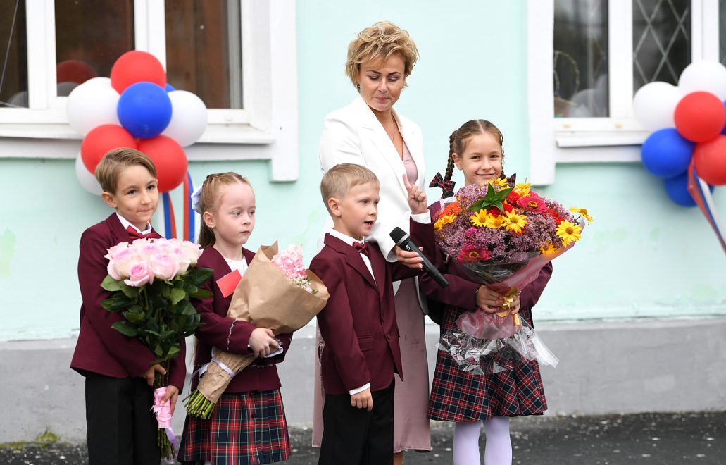 1 сентября, линейка, день знни, 10 гимназия (10)