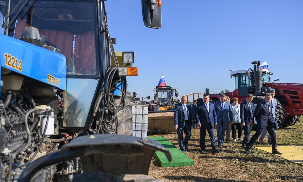 колхоз мир, торжокский округ