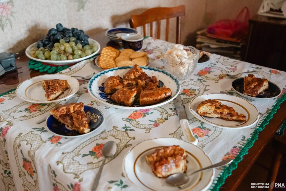 чай, стол, пирог