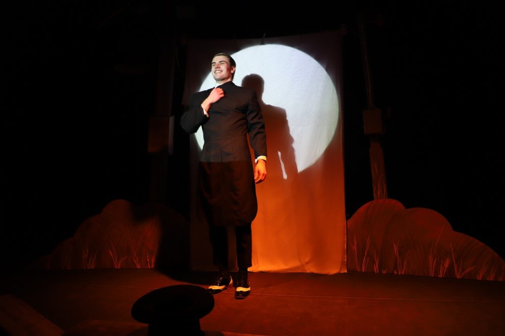 сцена из спектакля Журавльи цапля фото Кристина Белякова=+