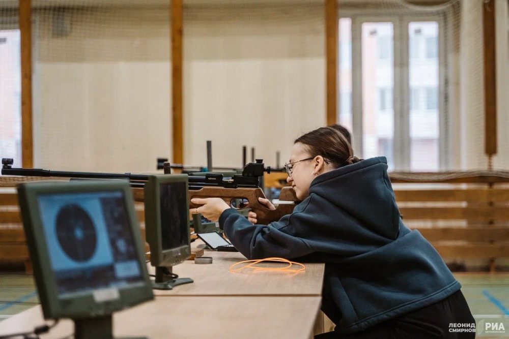 Смирнов Леонид 04202