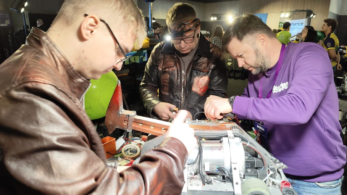 битва роботов (2)