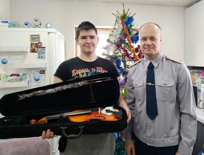 елка желаний, скрипка (2)