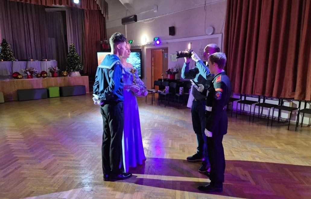 марьина роща, бал, кадеты (4)