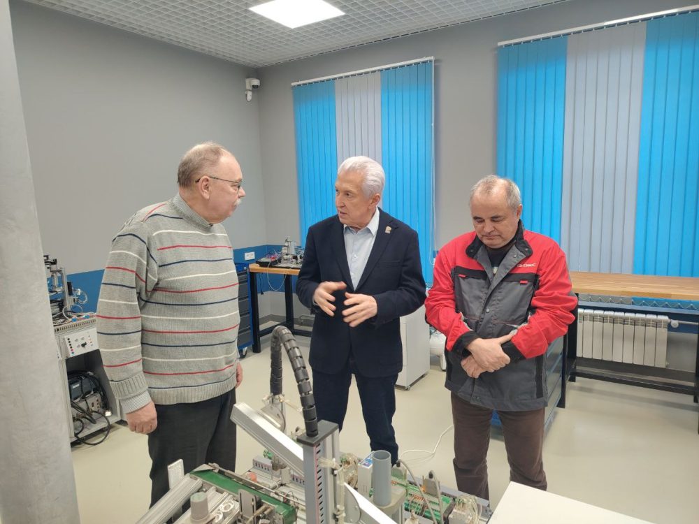 Фото: Д. Азизова/пресс-служба партии 