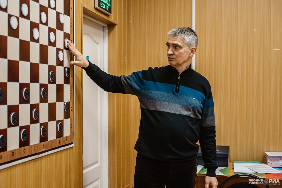 шашки, Андрей Калмаков (2)